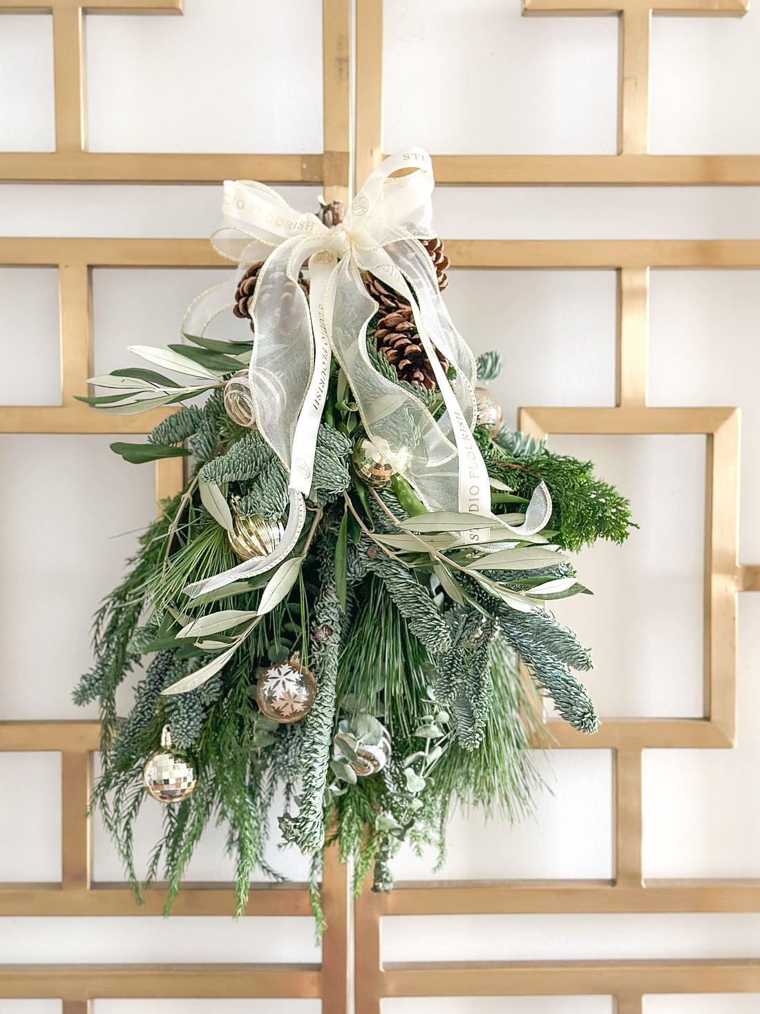 Christmas Swag, Holiday Door Decor Workshop with Studio Flourish